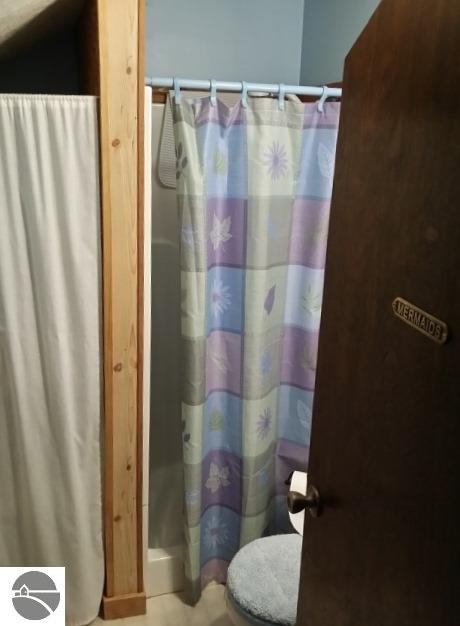 9532 W Saint Charles Rd, Sumner, MI 48889 photo 13