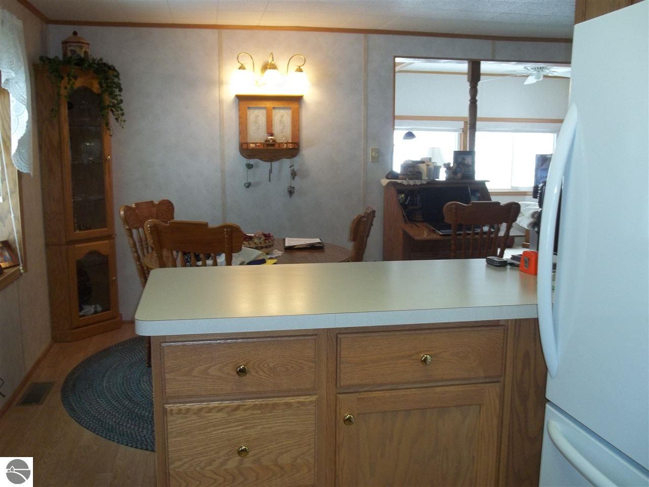 442 Everett Trl, Hale, MI 48739 photo 11