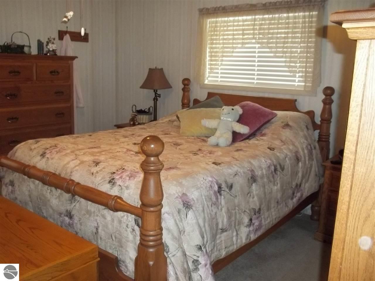 442 Everett Trl, Hale, MI 48739 photo 10