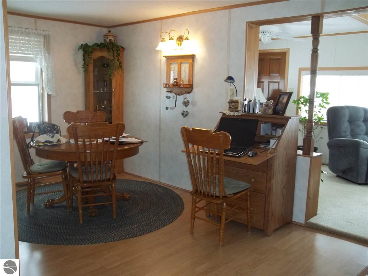 442 Everett Trl, Hale, MI 48739 photo 8