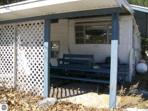 1287 Shepard St, Crystal, MI 48818 photo 6