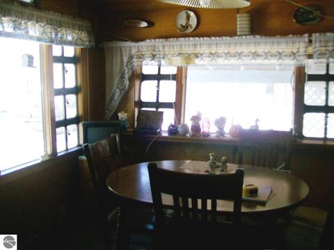1287 Shepard St, Crystal, MI 48818 photo 10