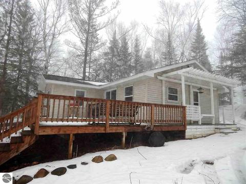 1765 Pointe Rd, Hale, MI 48739 photo 1