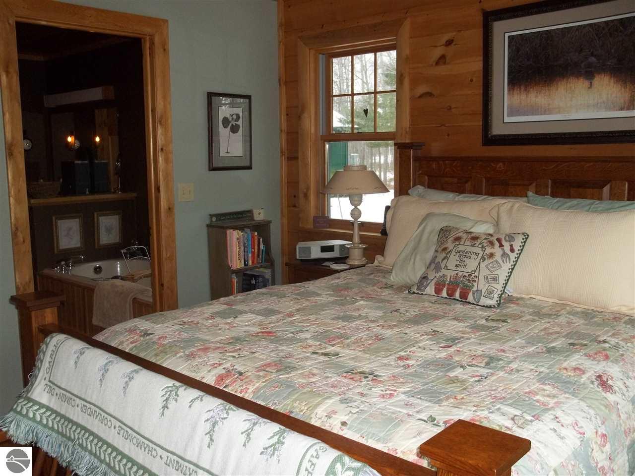 5005 Rose City Rd, Lupton, MI 48635 photo 9