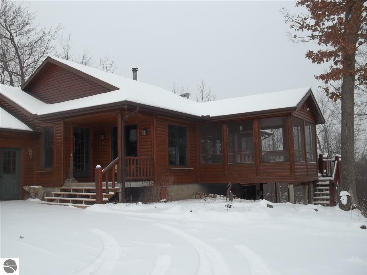 5005 Rose City Rd, Lupton, MI 48635 photo 2