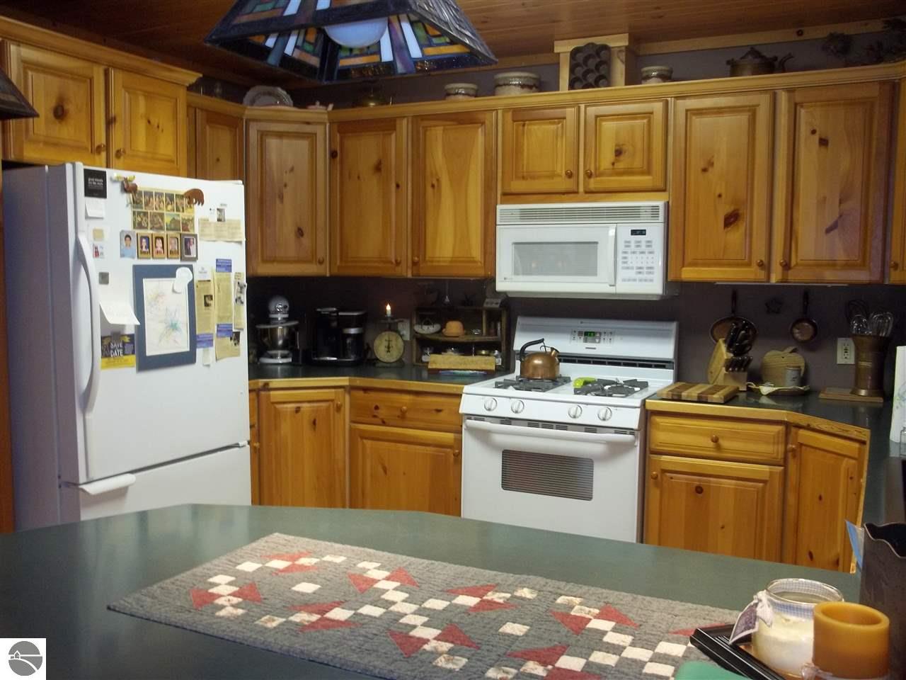 5005 Rose City Rd, Lupton, MI 48635 photo 7