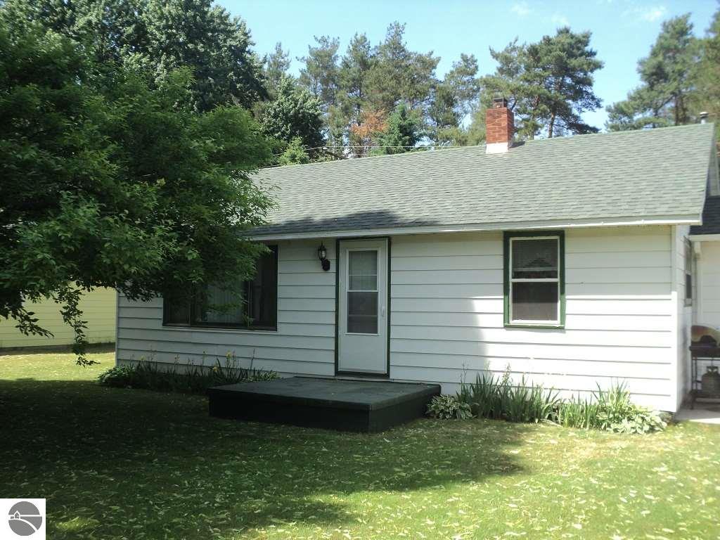 70 W Evergreen Rd, Stanton, MI 48888 photo 13