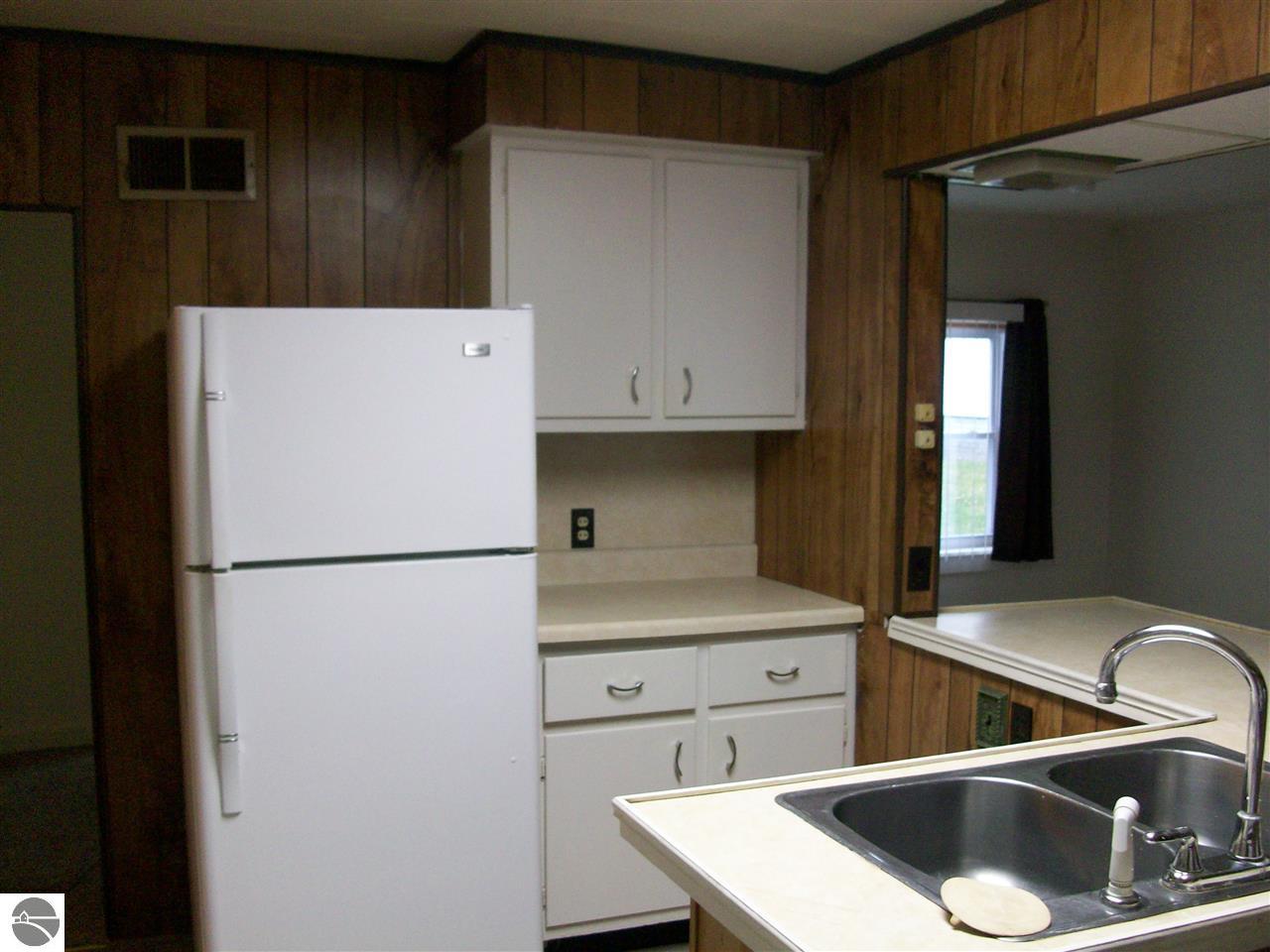 1002 Ely St, Alma, MI 48801 photo 15
