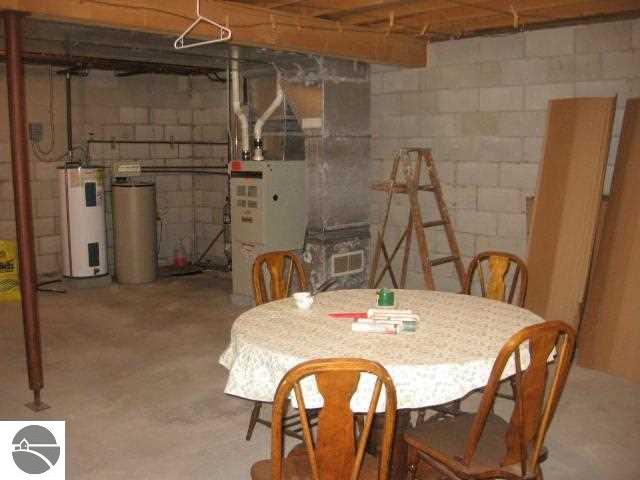 728 Everett Trl, Hale, MI 48739 photo 8