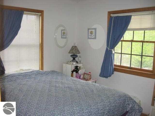 728 Everett Trl, Hale, MI 48739 photo 6