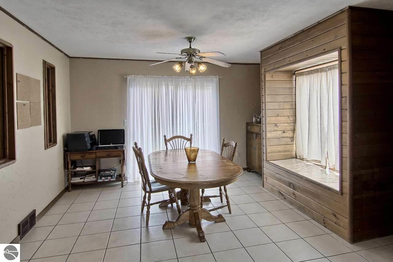 6258 Elk View Dr, Williamsburg, MI 49690 photo 9