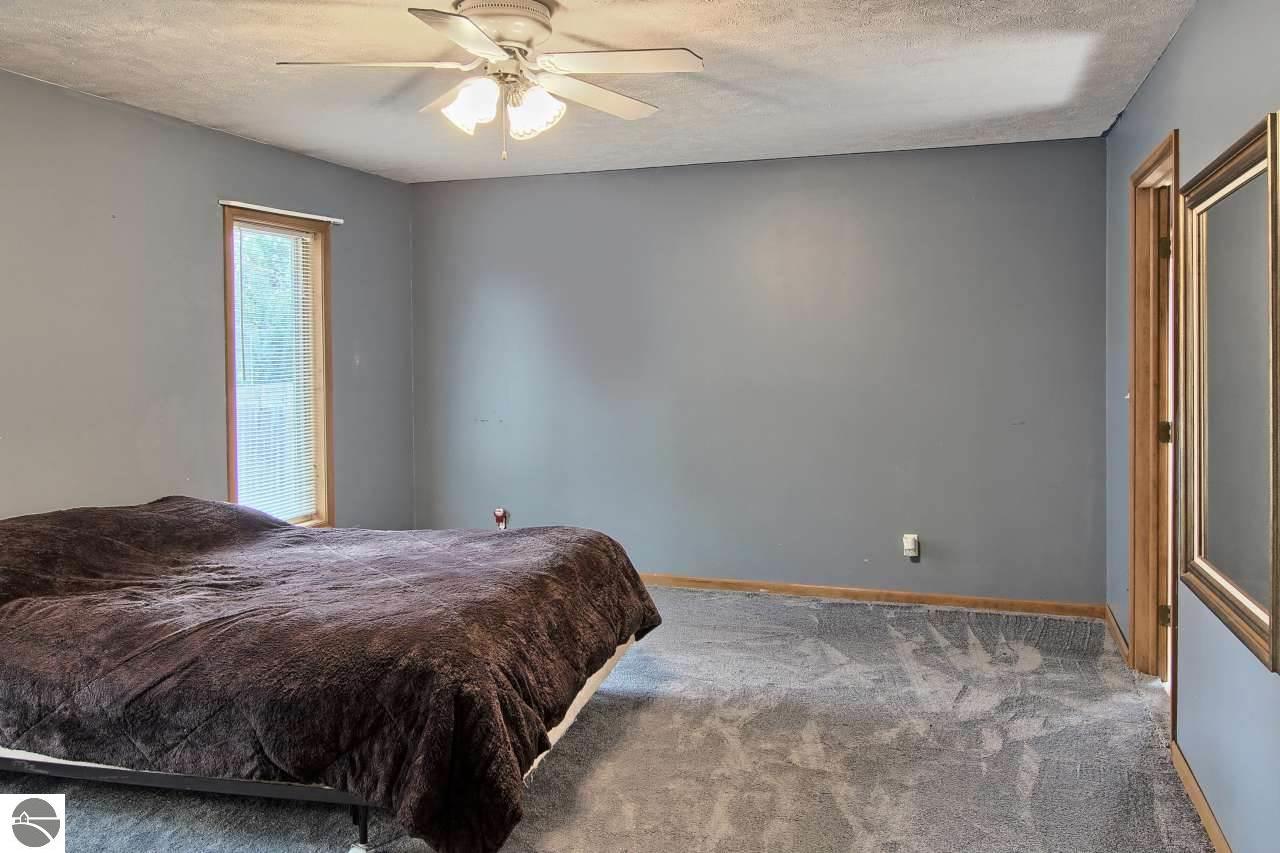 6258 Elk View Dr, Williamsburg, MI 49690 photo 14