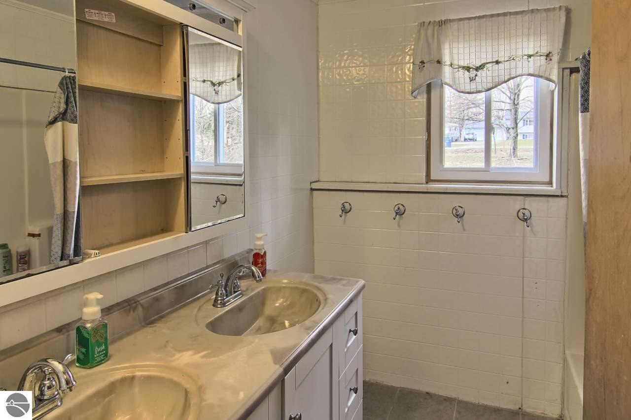 6258 Elk View Dr, Williamsburg, MI 49690 photo 19