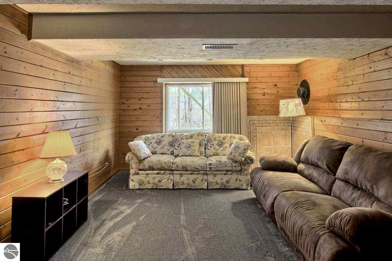 6258 Elk View Dr, Williamsburg, MI 49690 photo 12