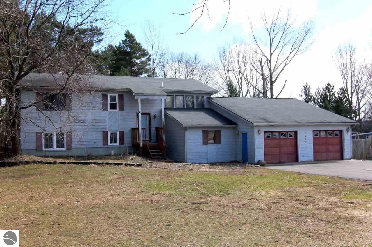 6258 Elk View Dr, Williamsburg, MI 49690 photo 23