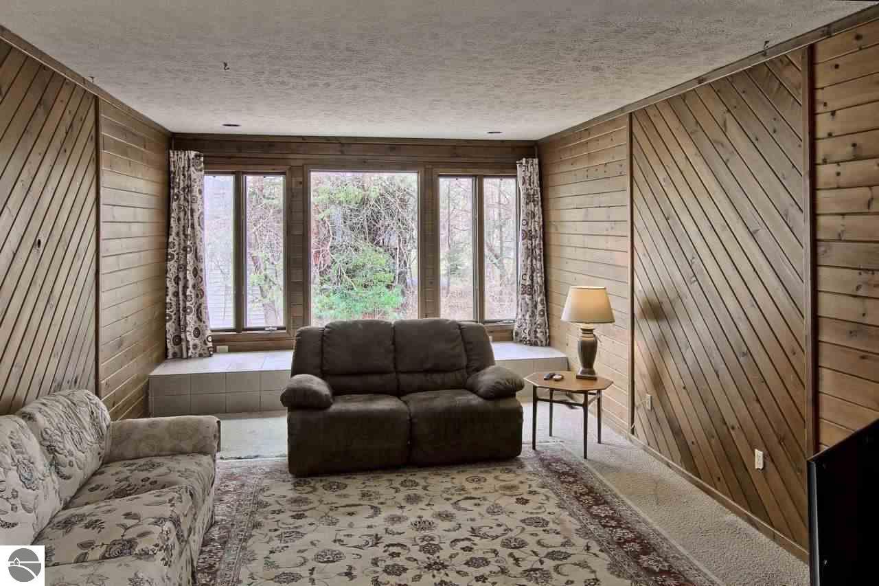 6258 Elk View Dr, Williamsburg, MI 49690 photo 4