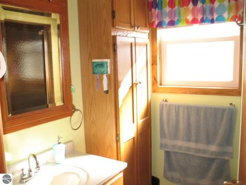 420 E Main St, Hale, MI 48739 photo 27