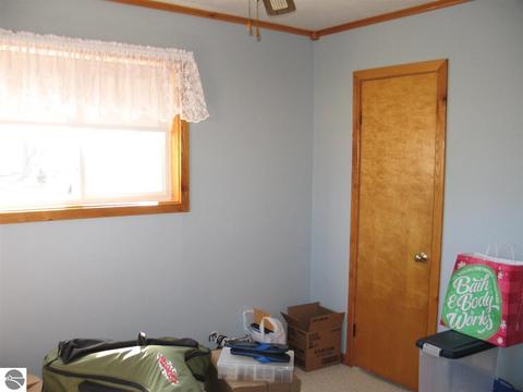 420 E Main St, Hale, MI 48739 photo 18