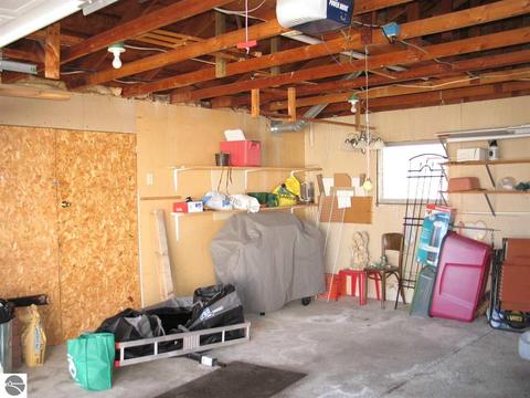 420 E Main St, Hale, MI 48739 photo 15