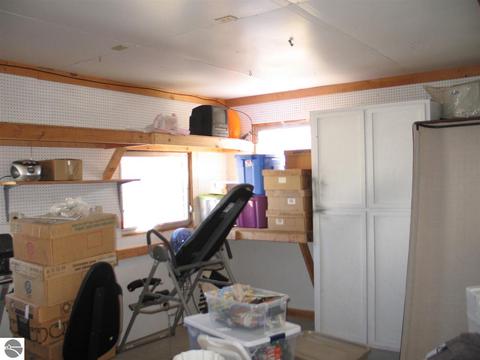 420 E Main St, Hale, MI 48739 photo 17