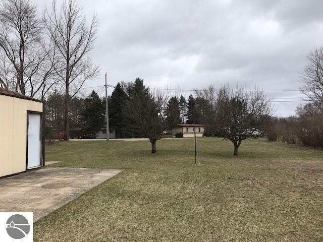 207 Pine St, Manton, MI 49663 photo 18
