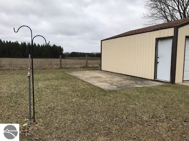 207 Pine St, Manton, MI 49663 photo 10