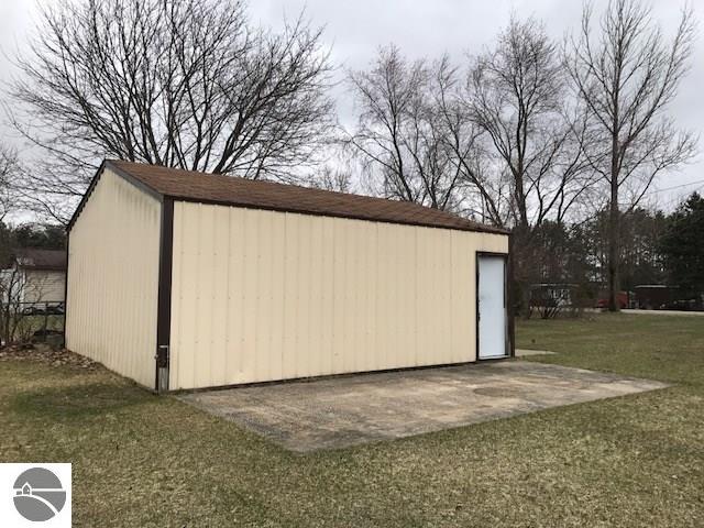 207 Pine St, Manton, MI 49663 photo 19