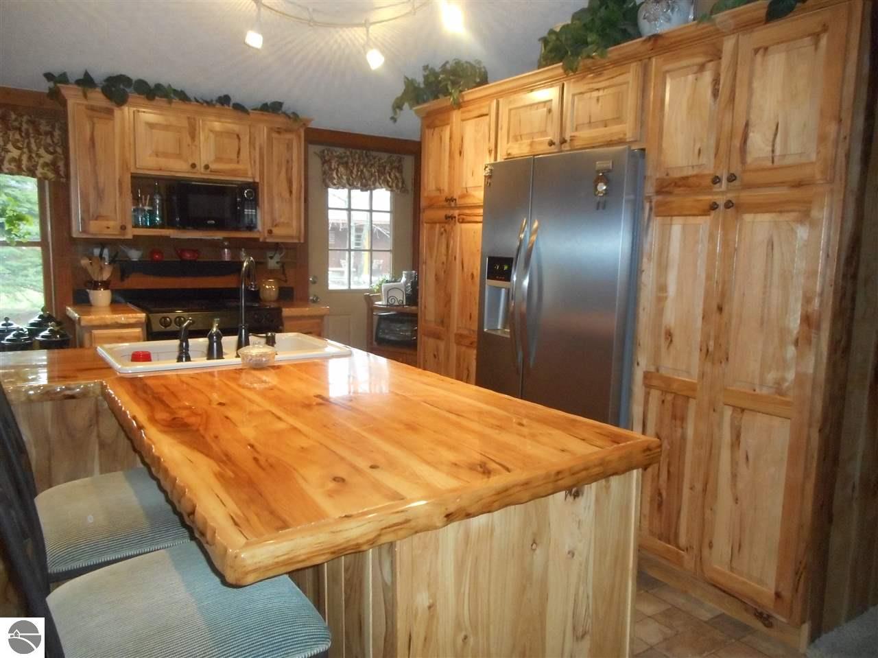 211 Hatchery Rd, Farwell, MI 48622 photo 7