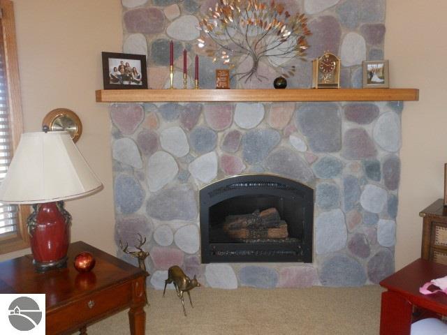 897 Richland Ave, Lupton, MI 48635 photo 8