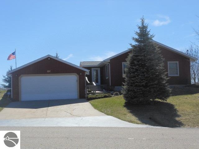 897 Richland Ave, Lupton, MI 48635 photo 1