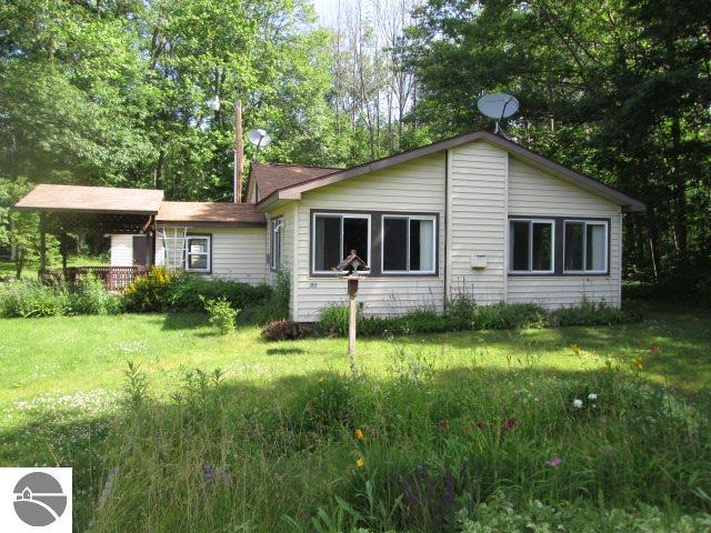 3749 E Rose City Rd, Lupton, MI 48635 photo 1