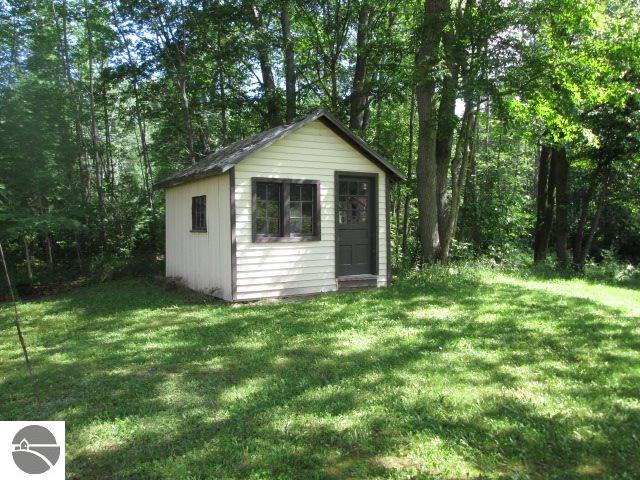 3749 E Rose City Rd, Lupton, MI 48635 photo 7