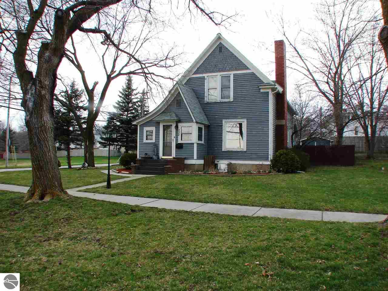 228 W Newark St, Ithaca, MI 48847 photo 5