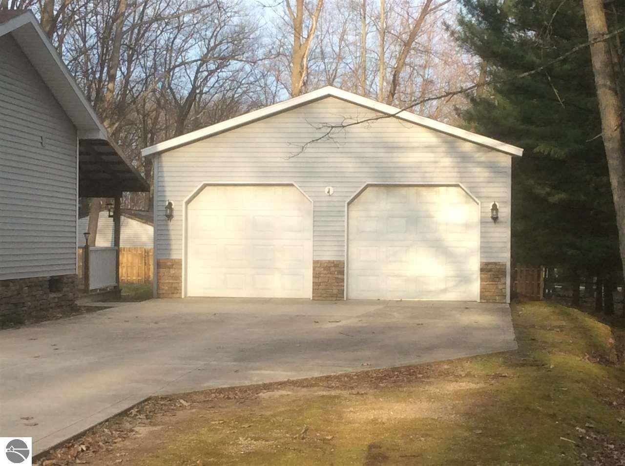 3148 Niemi St, Harrison, MI 48625 photo 5