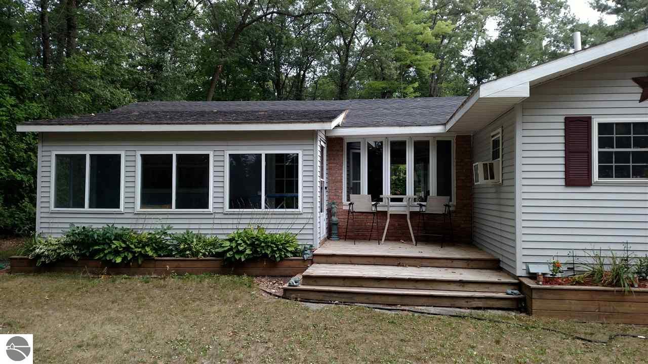4474 Sterling Rd, Sterling, MI 48659 photo 2