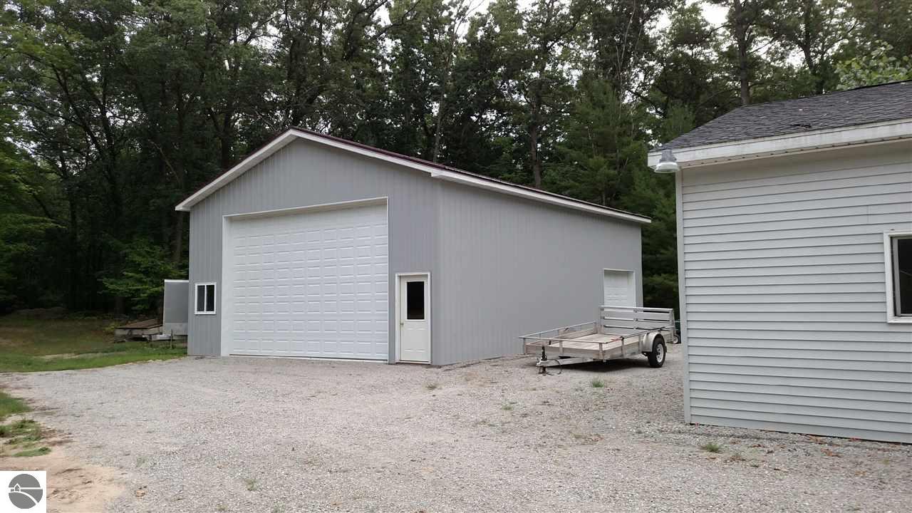 4474 Sterling Rd, Sterling, MI 48659 photo 6
