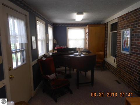 104 W Michigan Ave, Au Gres, MI 48703 photo 12