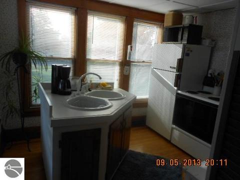 104 W Michigan Ave, Au Gres, MI 48703 photo 10