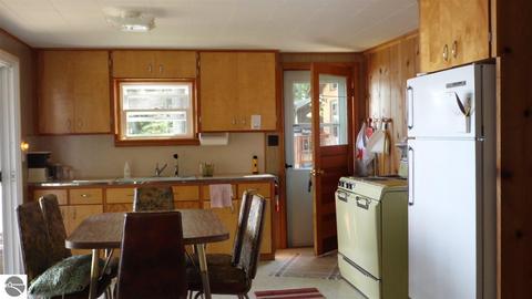 3581 Lakeside Dr, Lupton, MI 48635 photo 17