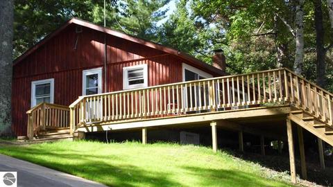 3581 Lakeside Dr, Lupton, MI 48635 photo 9