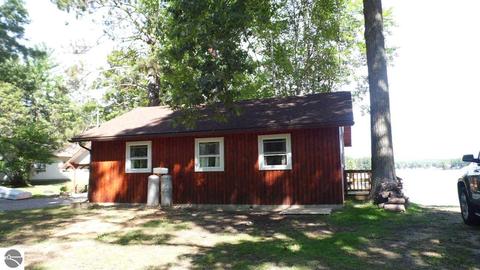 3581 Lakeside Dr, Lupton, MI 48635 photo 10