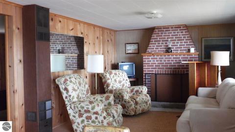 3581 Lakeside Dr, Lupton, MI 48635 photo 14