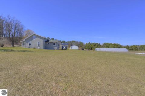 7201 E Lincoln Rd, Cedar, MI 49621 photo 3