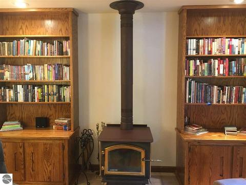5010 E Gallivan Rd, Cedar, MI 49621 photo 9