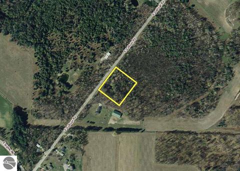 5010 E Gallivan Rd, Cedar, MI 49621 photo 33