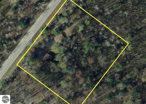 5010 E Gallivan Rd, Cedar, MI 49621 photo 31