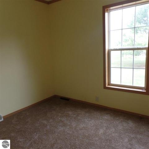 8245 E Baseline Rd, Mount Pleasant, MI 48858 photo 16