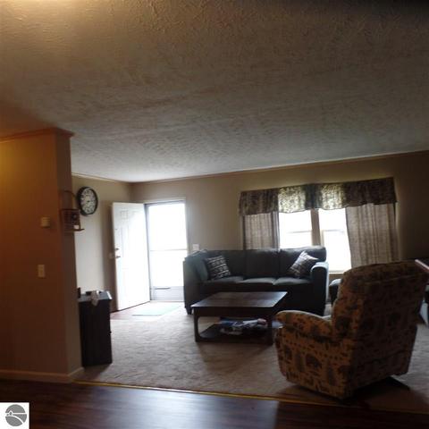 8245 E Baseline Rd, Mount Pleasant, MI 48858 photo 6