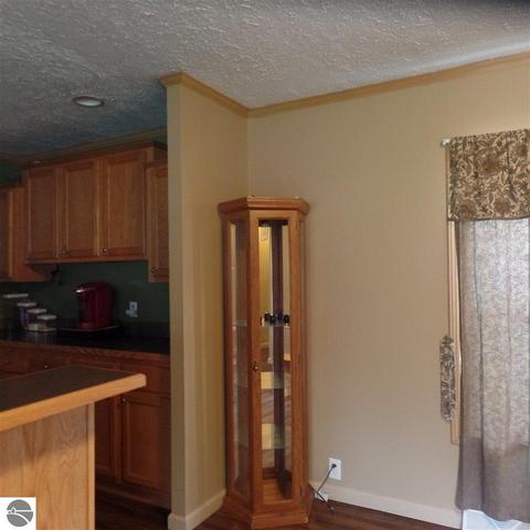 8245 E Baseline Rd, Mount Pleasant, MI 48858 photo 8