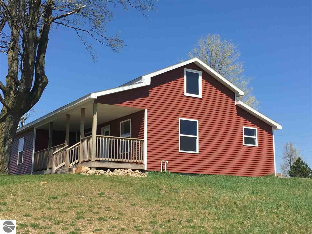 11985 W Walton Rd, Blanchard, MI 49310 photo 2